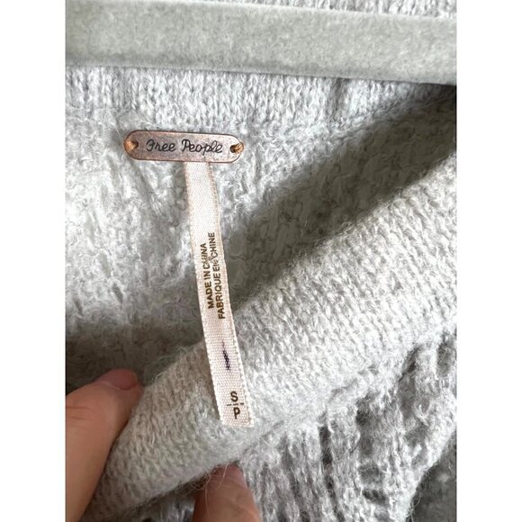 Free people wool sweater women’s size small - Picture 7 of 8